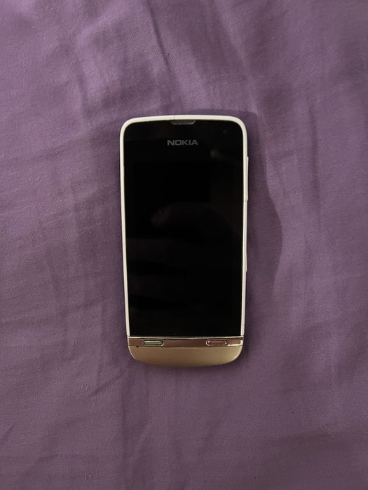 Продам сенсорный  Nokia 311 состояние отличное,рабочий