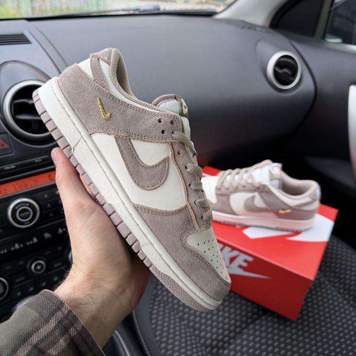 Жіночі бежеві з білим кросівки найк данк  Nike SB Dunk Low Sail Beige