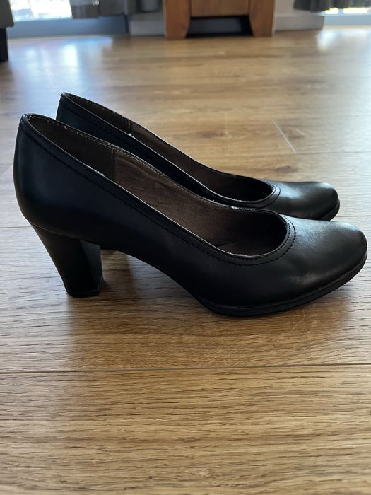 Czolenka Tamaris 40 skora