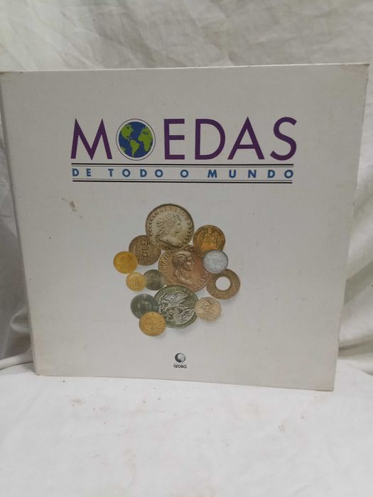 Livro Moedas de todo o Mundo da Globo. Contem 40 folhas