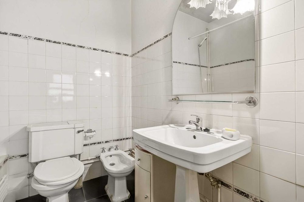 Apartamento à venda em Rua Aval de Cima 277, Porto