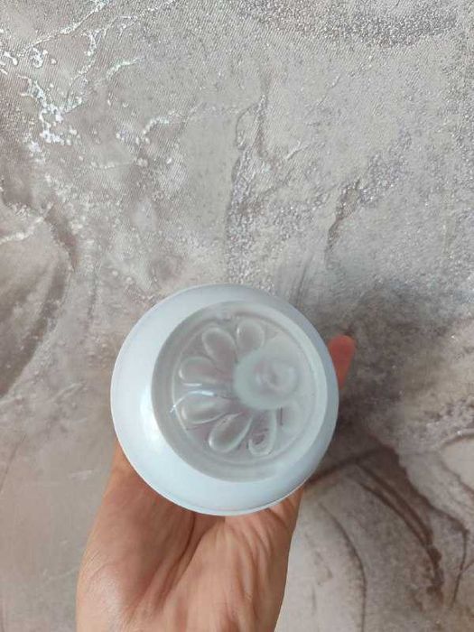 Продам пляшечку Philips Avent Natural Response (125 мл)