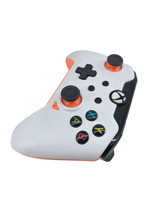 PAD przewodowy XBOX PDP ATOMIC WHITE pomarańczowy