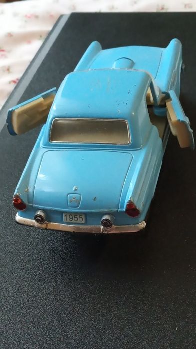 1955 Ford Thunderbird.1/36
