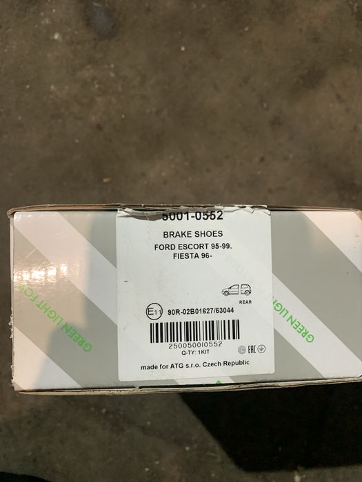 Задние колодки Ford Escort Fiesta
