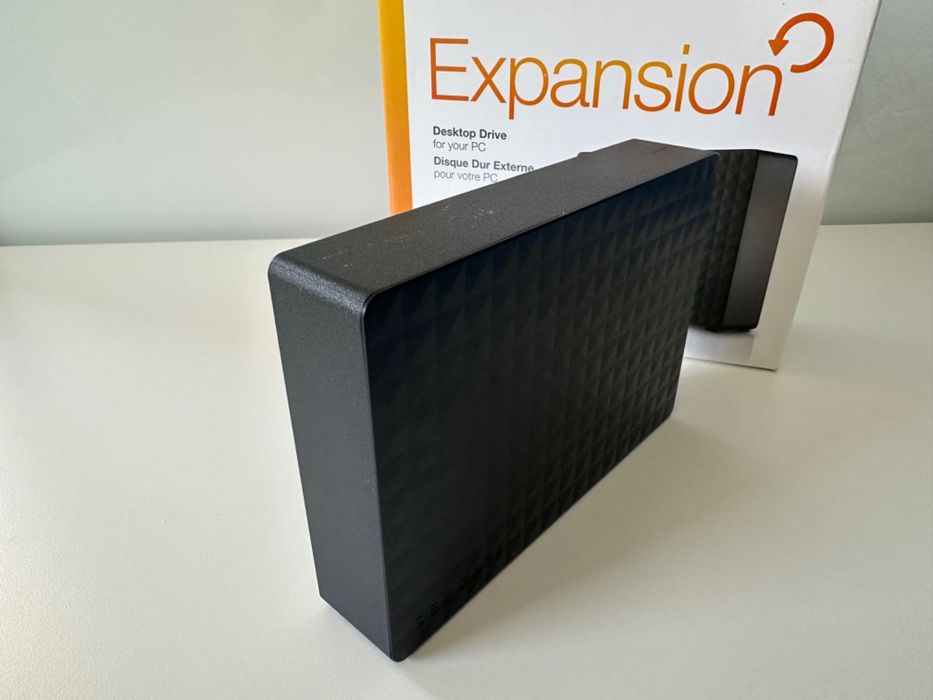 Disco Externo Seagate Expansion 6TB Caixa e Acessórios