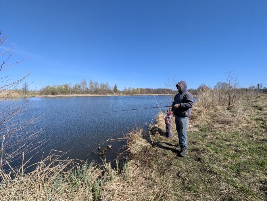 Продам будинок  біля річки