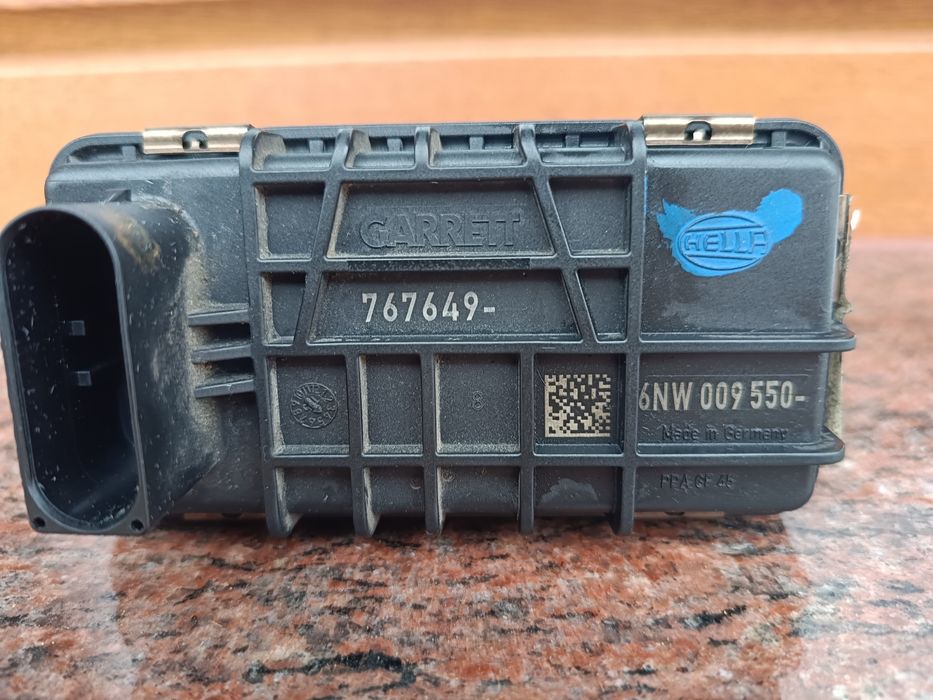 Nastawnik turbiny do audi a6c7 3,0tdi