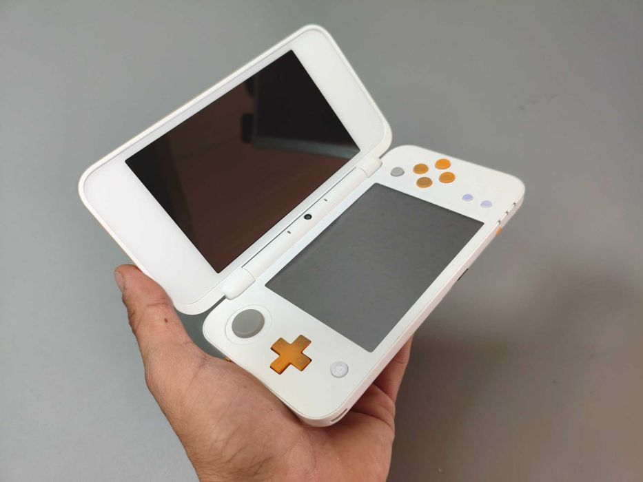 Nintendo New 2DS XL (Como Nova)