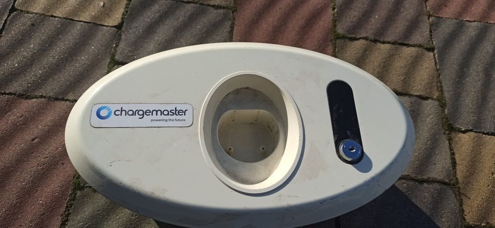 Зарядне до електроавтомобіля