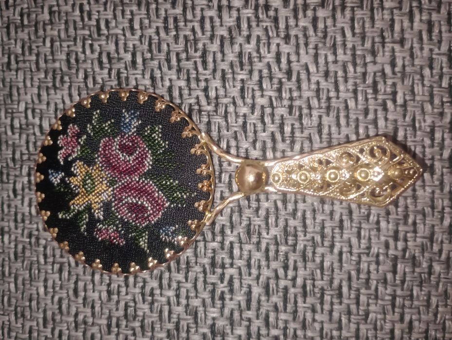 Małe lusterko Vintage