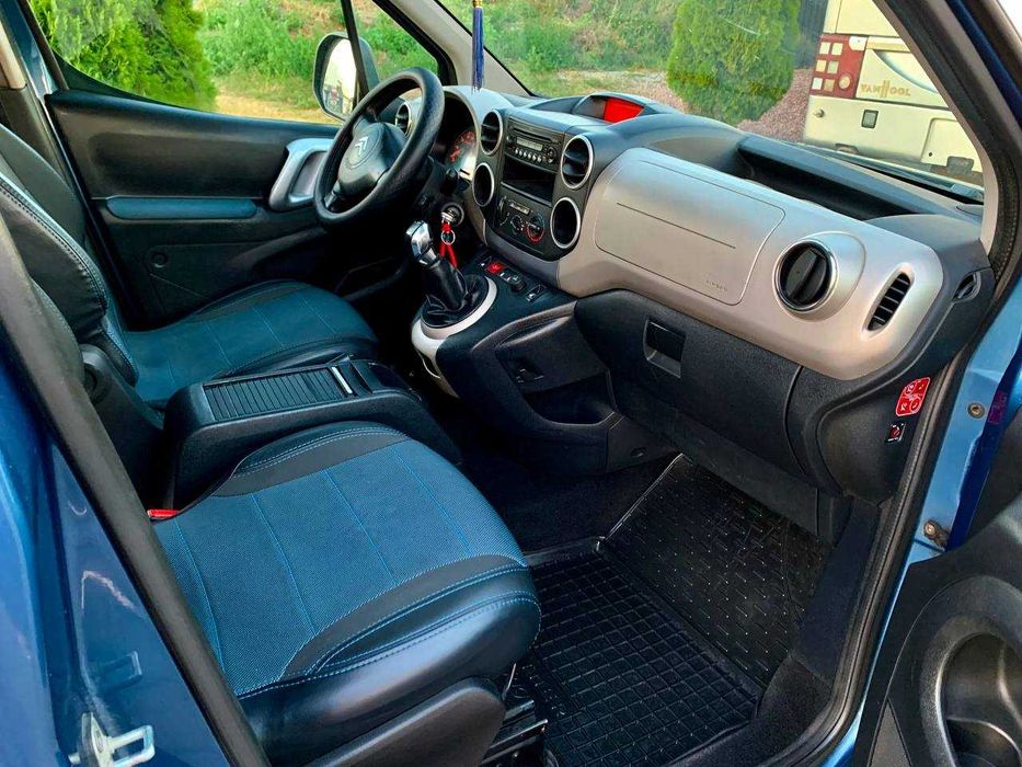 Citroen Berlingo 2010Рік. 1.6диз. Рідна фарба.