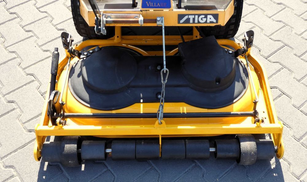 Traktorek kosiarka Stiga Villa Briggs&Stratton (200802.5) - Baras