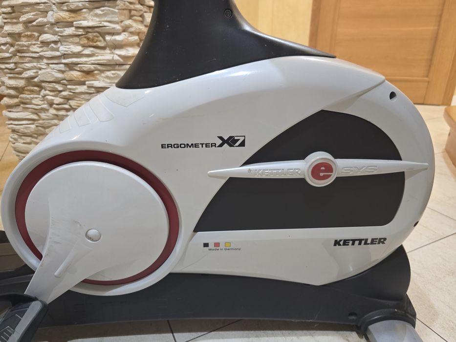 rower stacjonarny KETTLER e7. Godzin 30  przejechane,