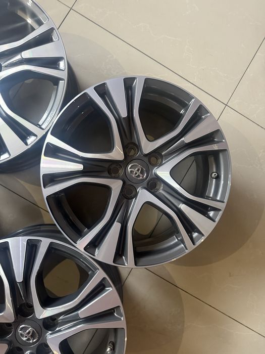 Диски оригінал Toyota RAV4 r17/5/114.3 Camry CHR Тойота
