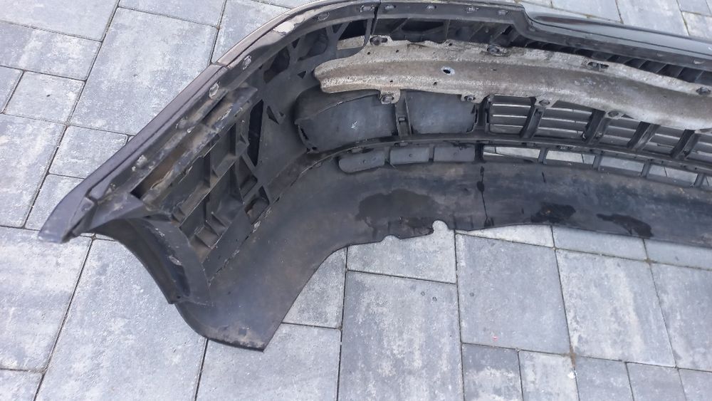 Audi a4 b5 95-99 zderzak przód przedni czarny ly9b