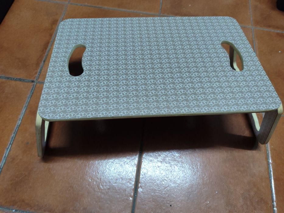 Tábua de apoio para pc