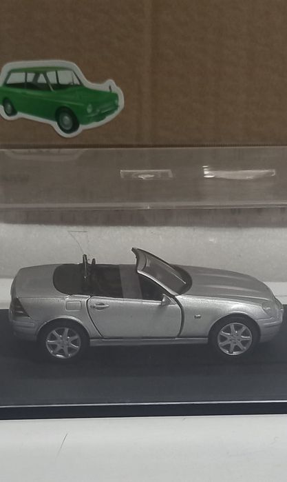 Mercedes-benz slk escala 1:43