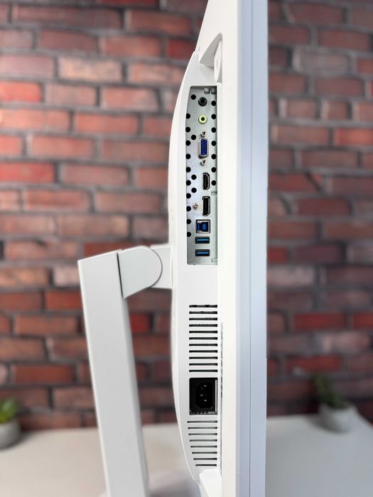 Монітор Fujitsu B24-9T·FHD·LED·IPS·Тонкі рамки·24"·з ПДВ та без·35 ШТ