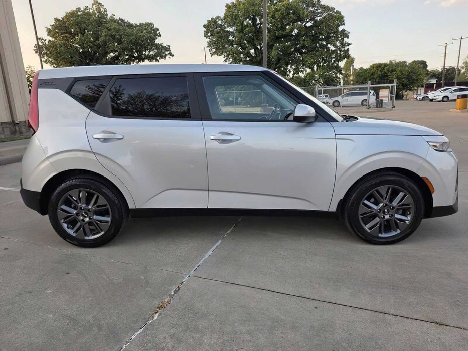 Kia Soul      2021