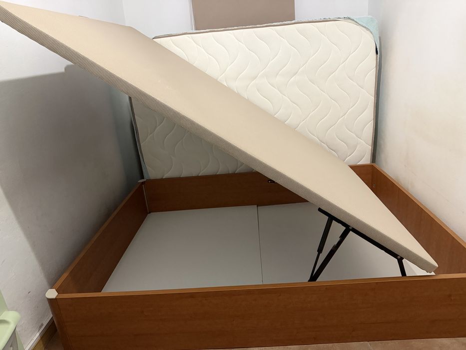 Cama casal 1.40 por 1.90