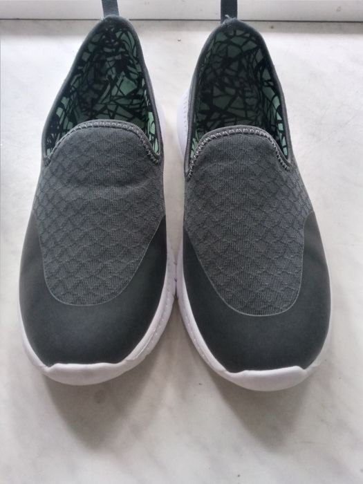 Слипоны Мужские  на пенной подошве ,легкие и мягкие