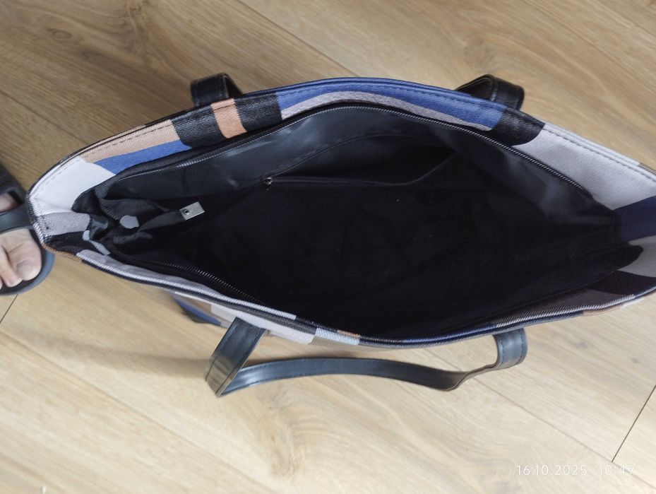 damska torebka na ramie