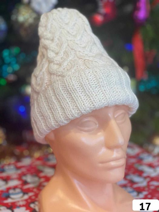Ciepłe czapki wełniane robione na drutach | rękodzieło od babci