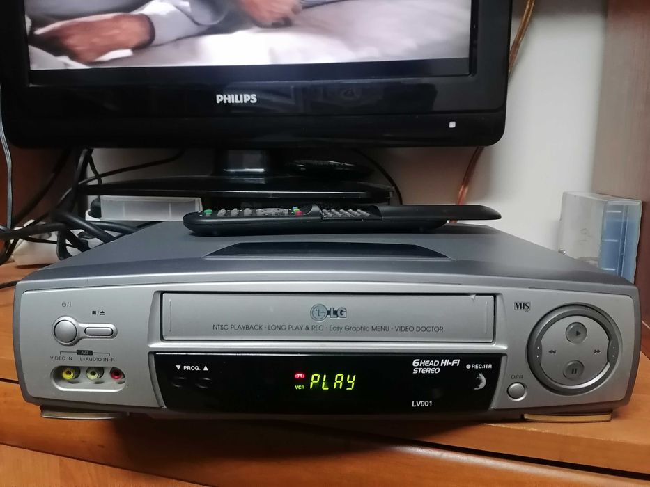 Magnetowid VHS LG LV 901 HI-FI stereo pilot