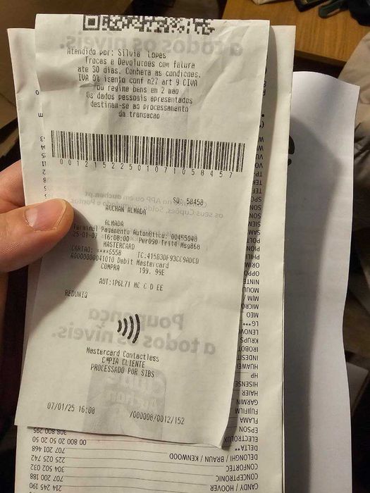 Dehumudifier Qilive com um cheque