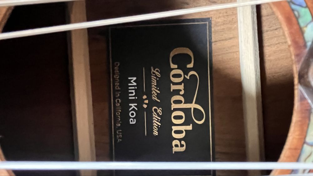 Cordoba mini Koa edição limitada