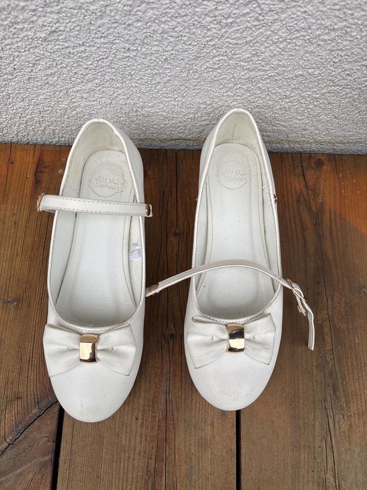 Buty komunijne balerinki białe 35