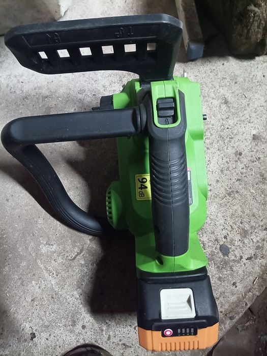 Электропила pro-craft  pka42li