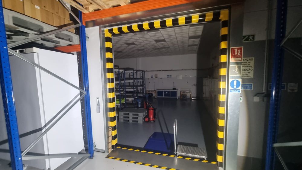 Porta Rápida Blindada e Anti-Fogo