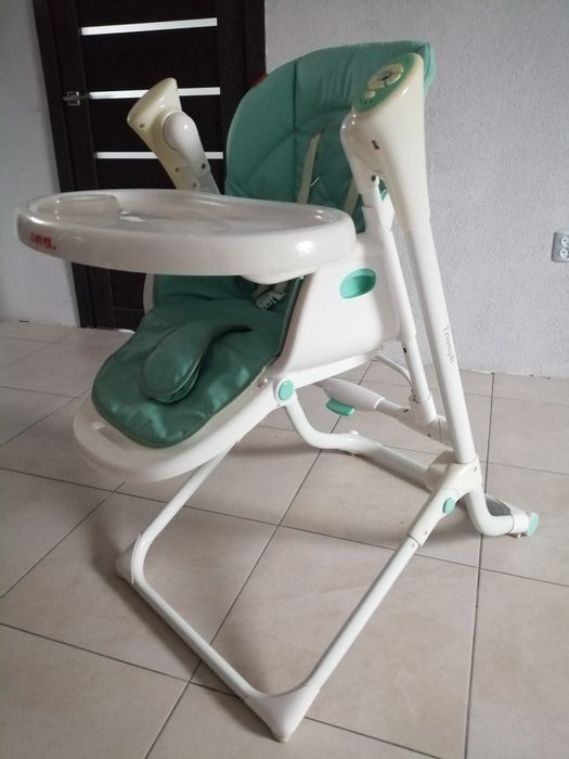 Стільчик-гойдалка для годування Carrello Triumph