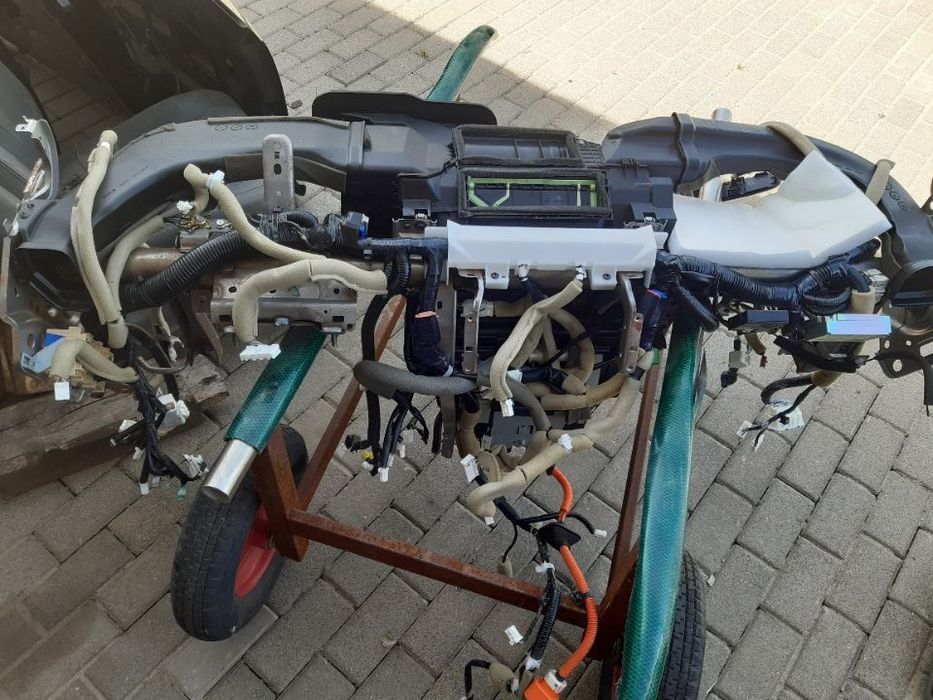 nissan leaf czesci kolumna kierownicza wspomaganie