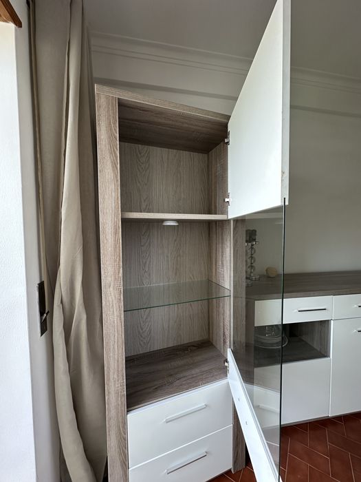 Cristaleira/Móvel - Cinza/Branco - Como novo!