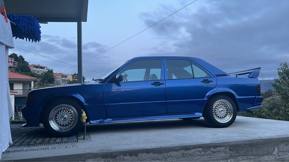 Mercedes-Benz 190D 2.5 | Pintura Nova | Legalizado | Projeto Especial