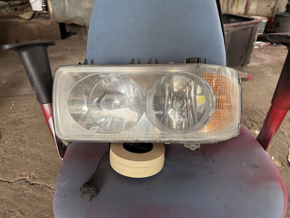 Продам фари даф сф 85