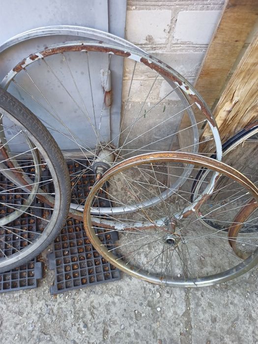 Колеса для велосипеда.