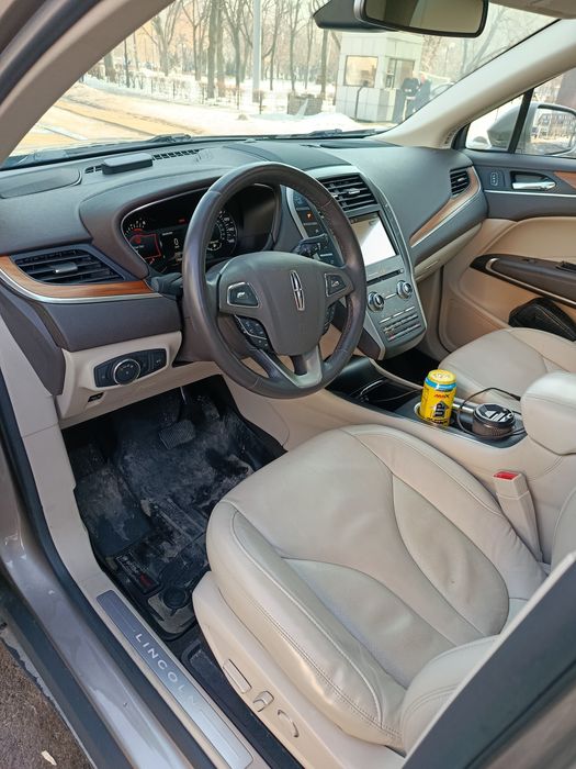 Lincoln mkc 2019 awd