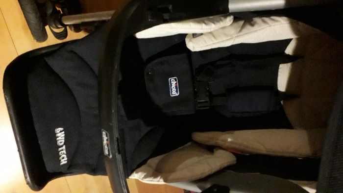 Carrinho de bebé Chicco