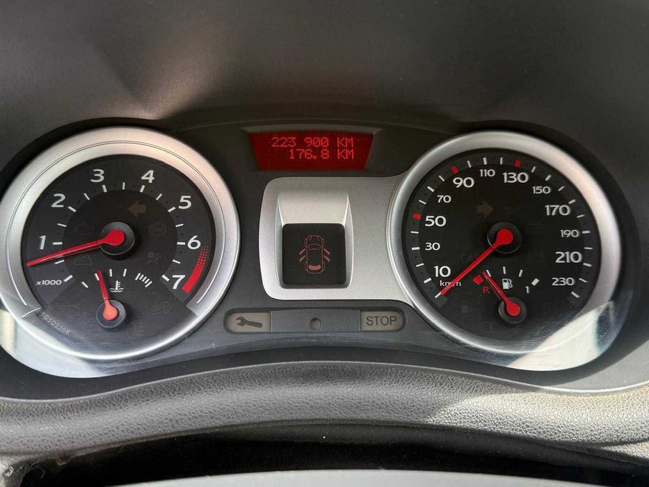 Renault Clio 1.2Gasolina 75cv 16v 2008/03 224.000KM
