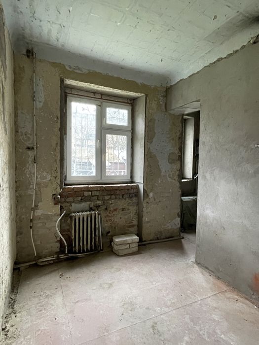 97 м² 27000$ вул. Миру під ремонт