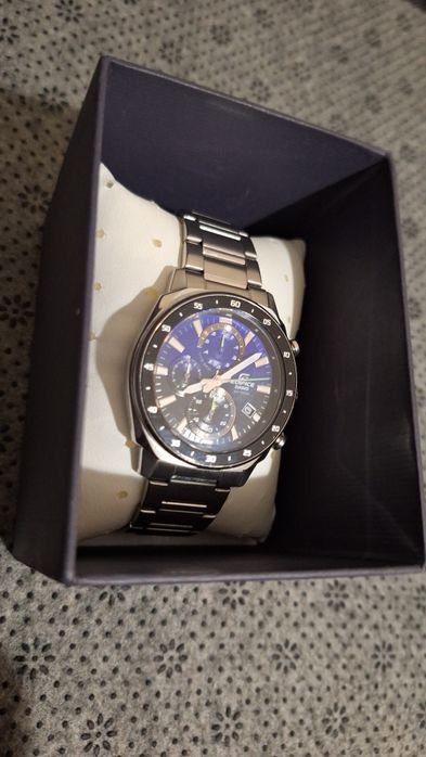 Casio Edifice EFV - 600