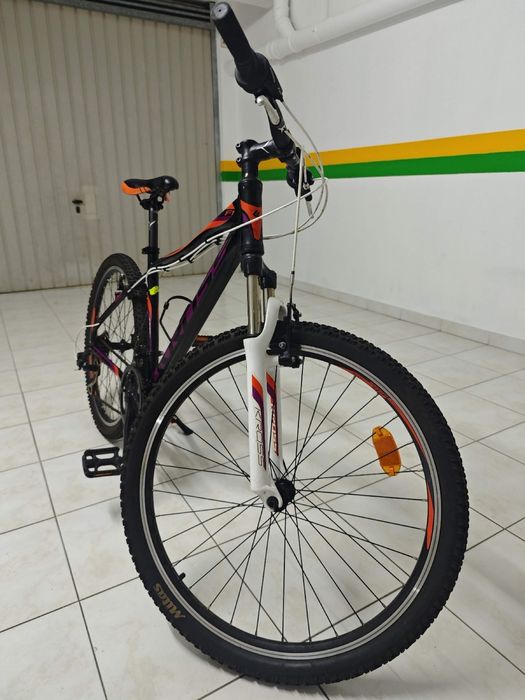 Bicicleta Kross lea roda 26” quadro S (17”)