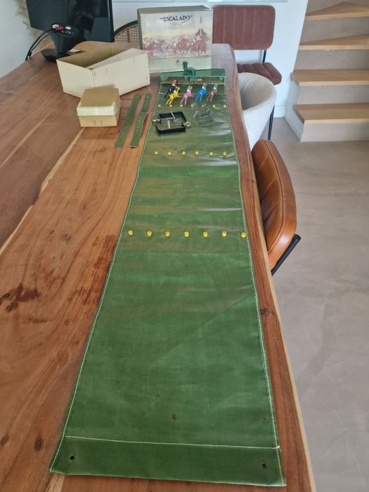 Jogo Escalado Horse Racing antigo Inglaterra 1950