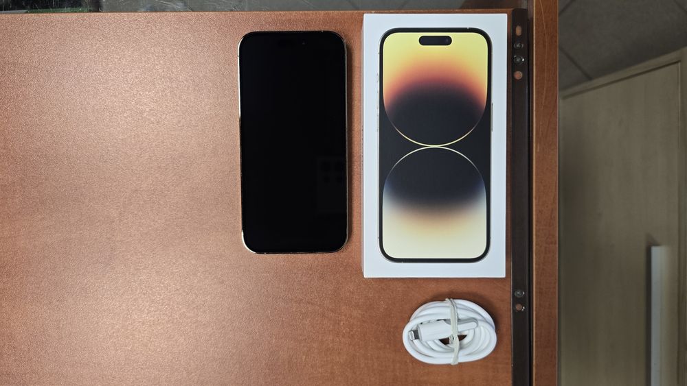 iPhone 14 Pro 256GB złoty, stan bdb