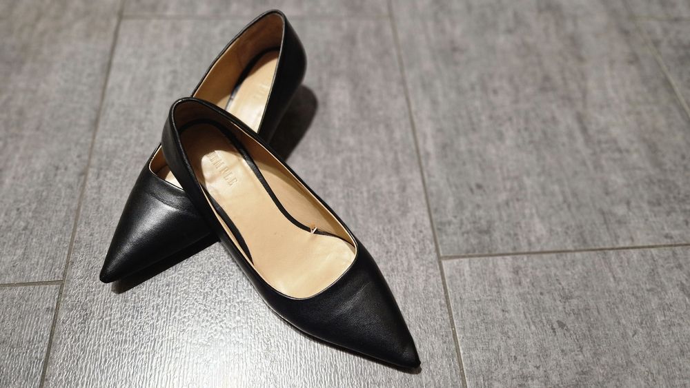 Czarne buty czółenka Simple rozmiar 36
