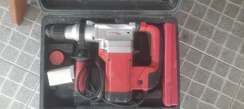 Martelo perfurador 1100w como novo